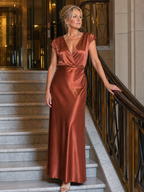 Samouse | Maxikleid mit Wickeloberteil und kurzen Ärmeln" 

Rewritten Title: "Samouse | Maxikleid mit Wickel-Design und kurzen Ärmeln
