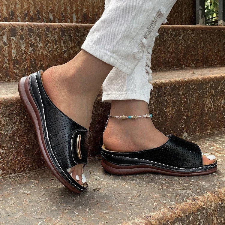 Joanna – Klassische Urban-Sandalen