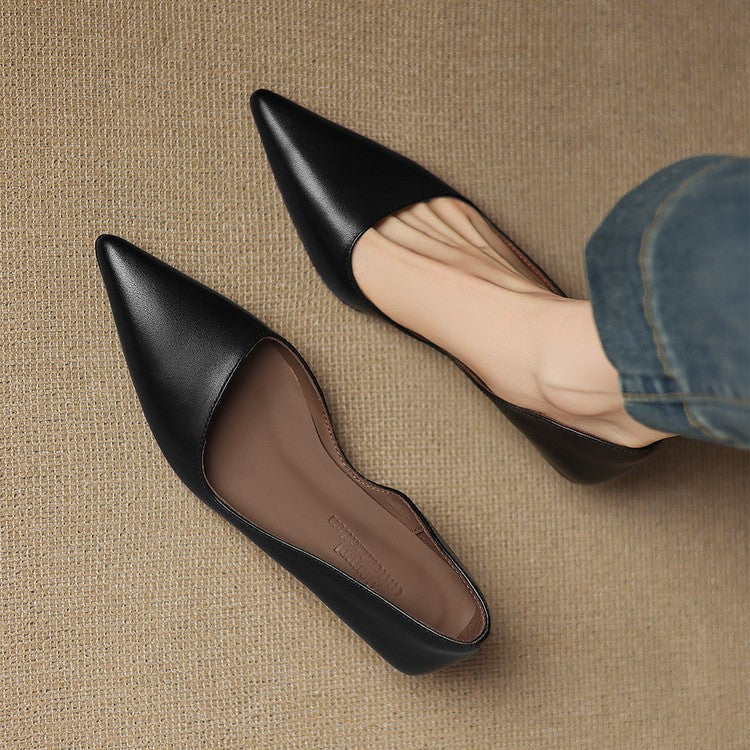 Orlisse Leder-Pumps mit Kitten-Absatz