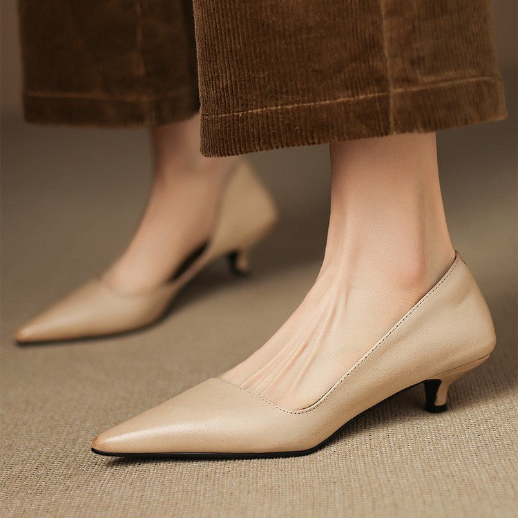Orlisse Leder-Pumps mit Kitten-Absatz