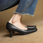 Elviera Pumps aus quadratischem Leder
