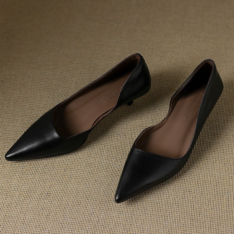 Orlisse Leder-Pumps mit Kitten-Absatz