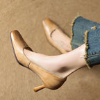 Elviera Pumps aus quadratischem Leder