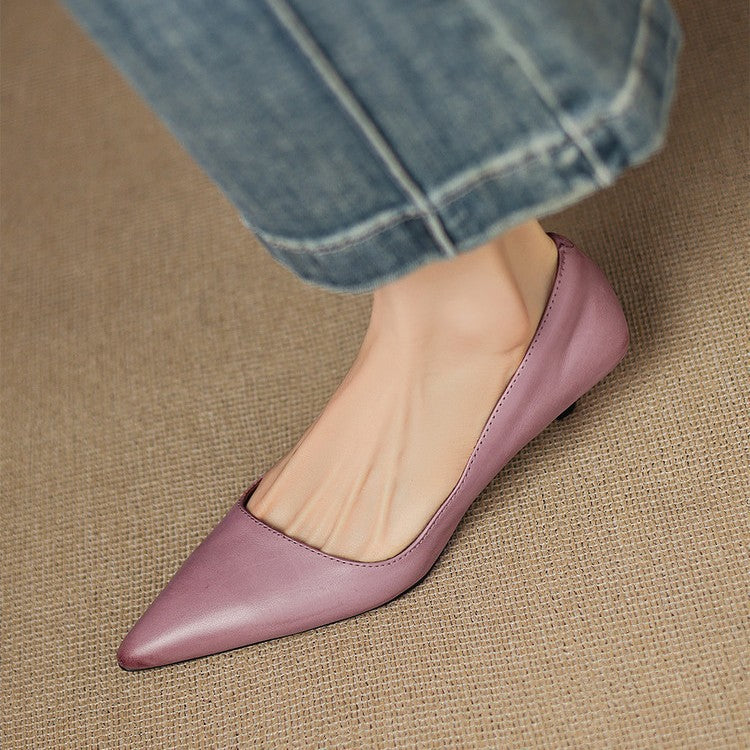 Orlisse Leder-Pumps mit Kitten-Absatz