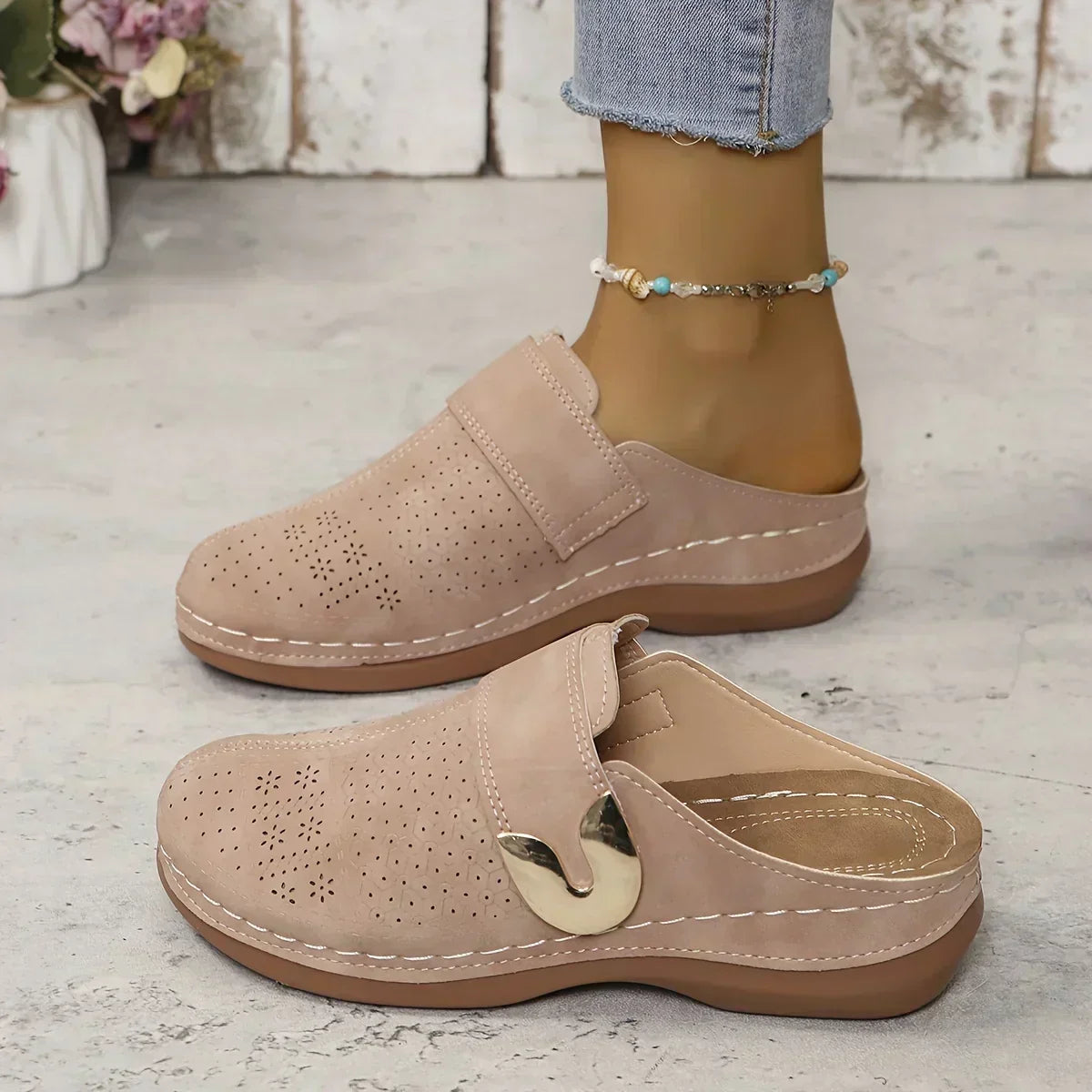 Marel - Elegante, stützende Keilsandalen