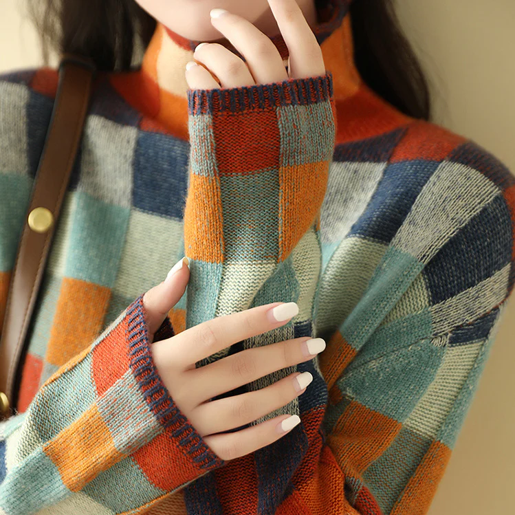 VALENTINA UND PULLOVER