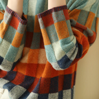 VALENTINA UND PULLOVER