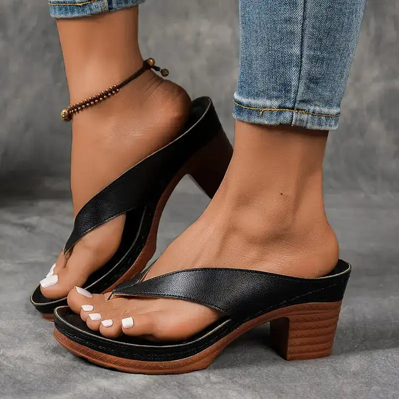 Yasmin – Elegant Relaxed Sandals