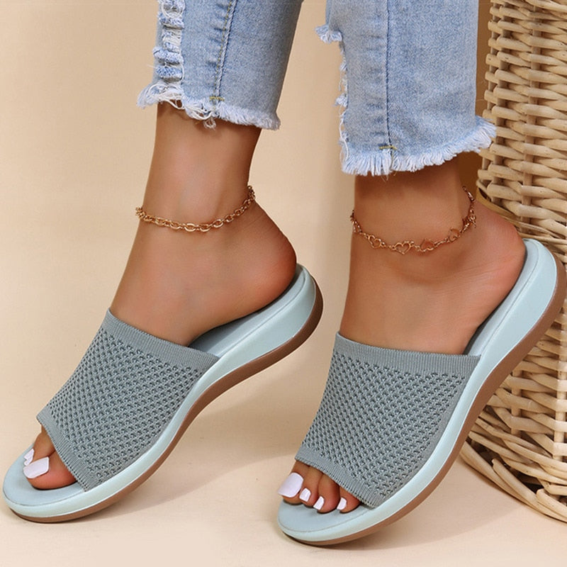 Elara™ | Gestrickte orthopädische Sandalen